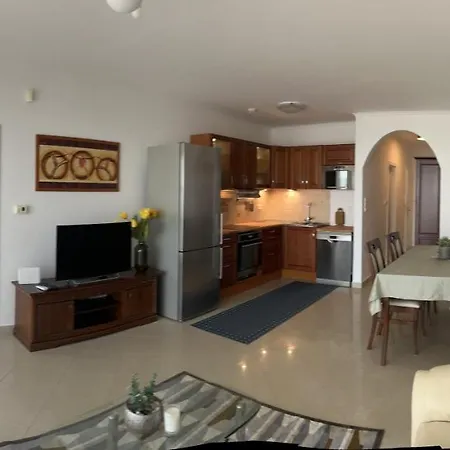 דירה Summer Vibe - First Floor *